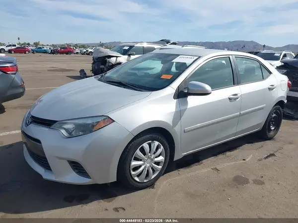 2T1BURHE0GC633261 2016 TOYOTA COROLLA - Image 2