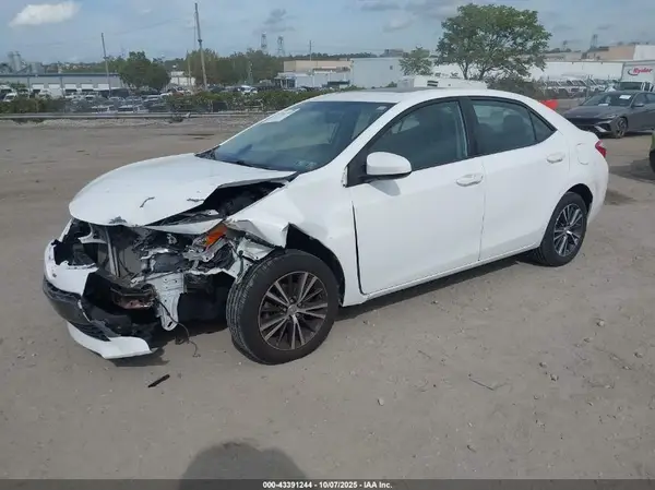 2T1BURHE0GC640193 2016 TOYOTA COROLLA - Image 2