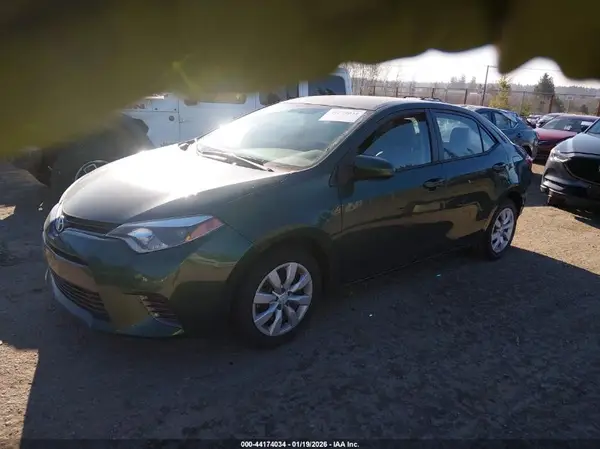 2T1BURHE0GC640873 2016 TOYOTA COROLLA - Image 2