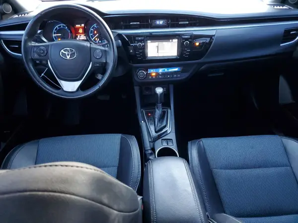 2T1BURHE0GC657897 2016 TOYOTA COROLLA - Image 8