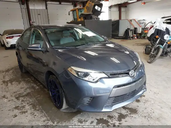 2T1BURHE0GC677051 2016 TOYOTA COROLLA - Image 1