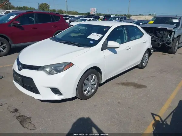 2T1BURHE0GC678815 2016 TOYOTA COROLLA - Image 2