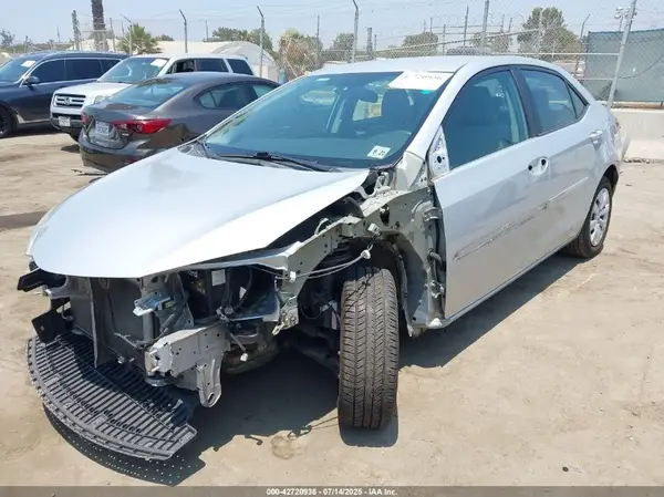 2T1BURHE0GC684775 2016 TOYOTA COROLLA - Image 2