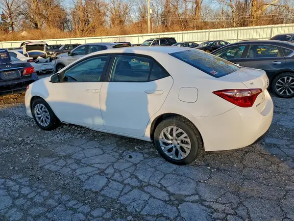 2T1BURHE0HC746760 2017 TOYOTA COROLLA - Image 2
