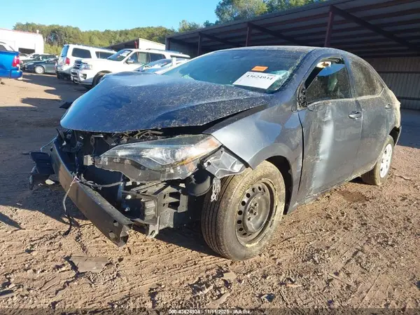 2T1BURHE0HC754468 2017 TOYOTA COROLLA - Image 2