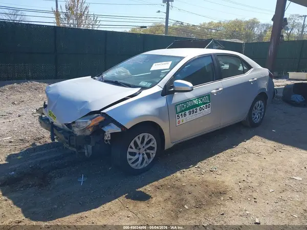 2T1BURHE0HC755202 2017 TOYOTA COROLLA - Image 2