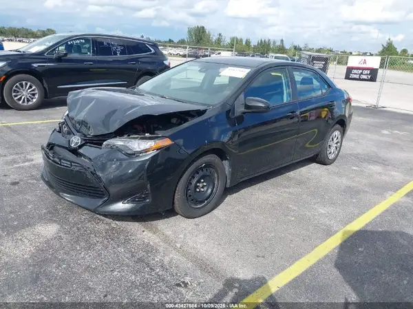 2T1BURHE0HC755474 2017 TOYOTA COROLLA - Image 2