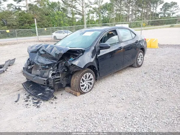 2T1BURHE0HC755944 2017 TOYOTA COROLLA - Image 2