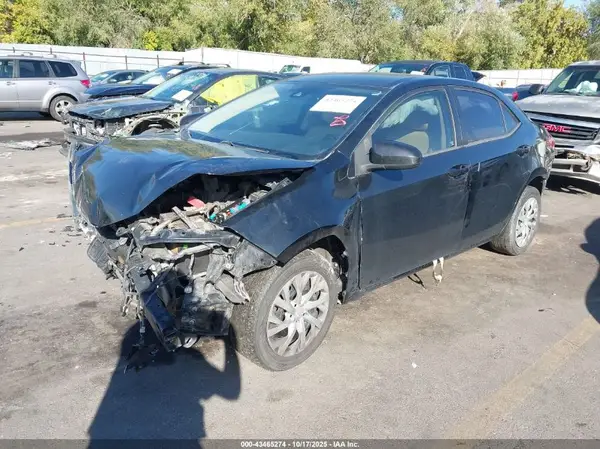 2T1BURHE0HC760822 2017 TOYOTA COROLLA - Image 2