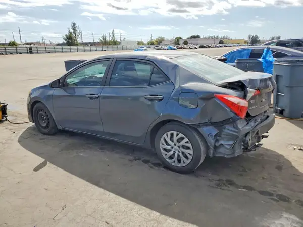 2T1BURHE0HC764496 2017 TOYOTA COROLLA - Image 2