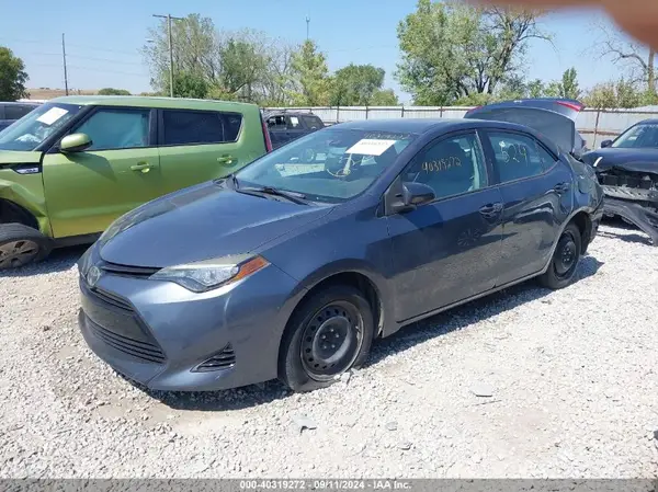2T1BURHE0HC768290 2017 TOYOTA COROLLA - Image 2