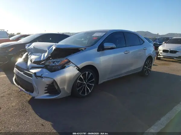 2T1BURHE0HC772887 2017 TOYOTA COROLLA - Image 2