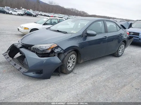 2T1BURHE0HC774249 2017 TOYOTA COROLLA - Image 2