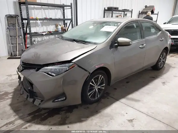 2T1BURHE0HC789995 2017 TOYOTA COROLLA - Image 2