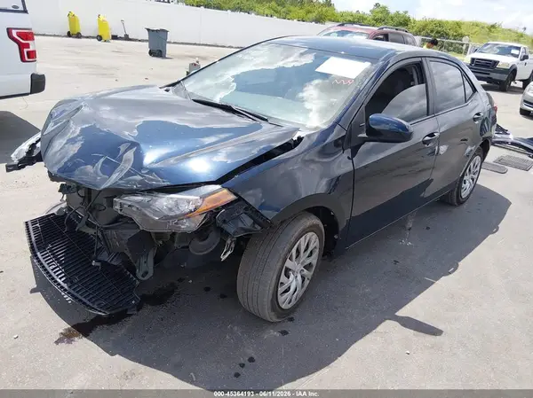 2T1BURHE0HC792461 2017 TOYOTA COROLLA - Image 2