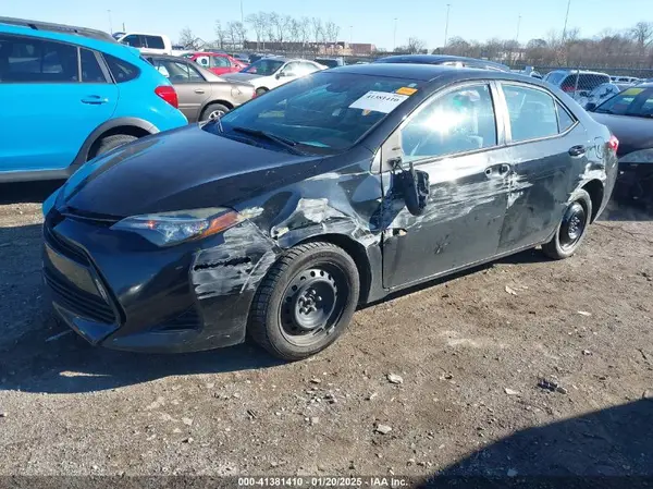 2T1BURHE0HC795716 2017 TOYOTA COROLLA - Image 2