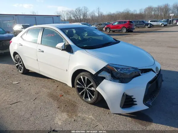2T1BURHE0HC800638 2017 TOYOTA COROLLA - Image 1