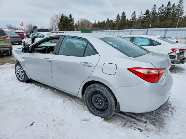 2T1BURHE0HC800719 2017 TOYOTA COROLLA - Image 2