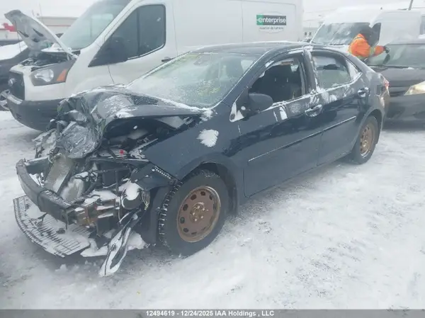 2T1BURHE0HC802826 2017 TOYOTA COROLLA - Image 2
