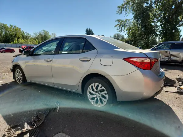 2T1BURHE0HC805001 2017 TOYOTA COROLLA - Image 2