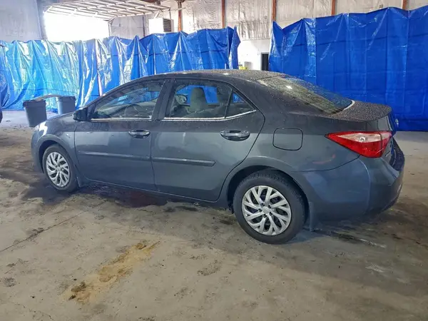 2T1BURHE0HC805418 2017 TOYOTA COROLLA - Image 2