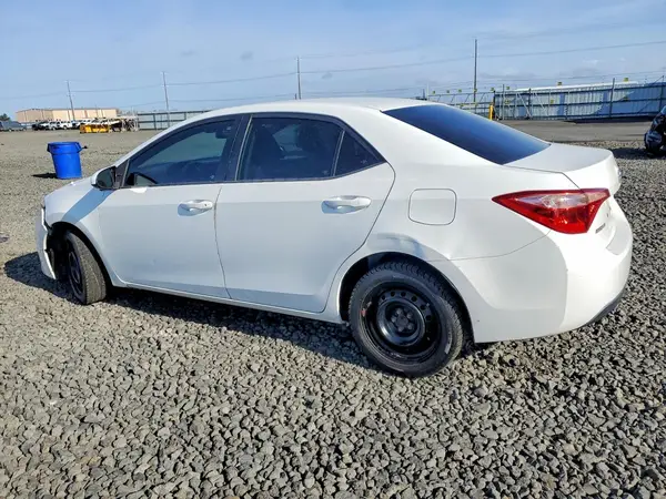 2T1BURHE0HC809758 2017 TOYOTA COROLLA - Image 2