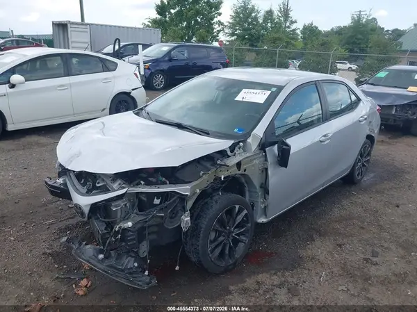 2T1BURHE0HC810568 2017 TOYOTA COROLLA - Image 2