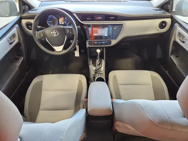 2T1BURHE0HC811137 2017 TOYOTA COROLLA - Image 8