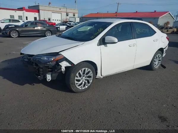 2T1BURHE0HC812899 2017 TOYOTA COROLLA - Image 2