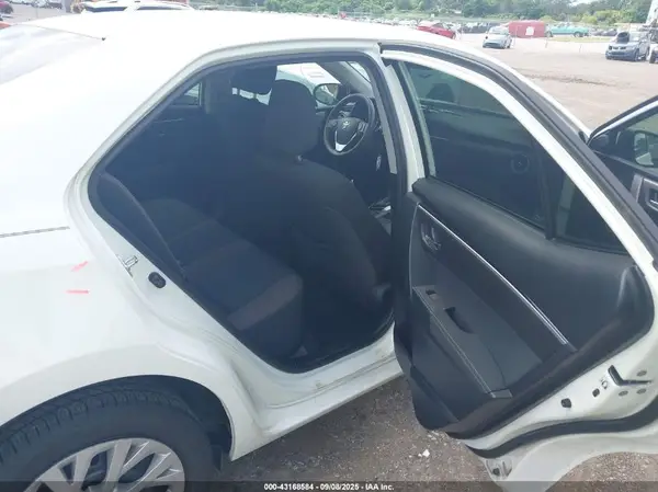 2T1BURHE0HC813020 2017 TOYOTA COROLLA - Image 8