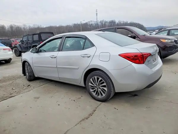 2T1BURHE0HC813115 2017 TOYOTA COROLLA - Image 2