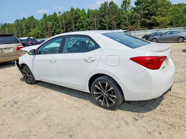 2T1BURHE0HC823207 2017 TOYOTA COROLLA - Image 2