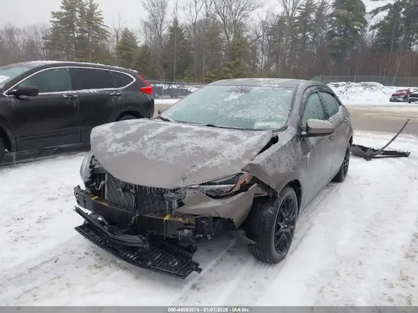 2T1BURHE0HC826379 2017 TOYOTA COROLLA - Image 2