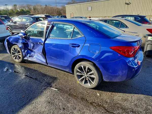 2T1BURHE0HC827256 2017 TOYOTA COROLLA - Image 2