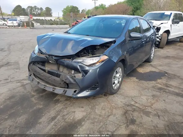 2T1BURHE0HC827385 2017 TOYOTA COROLLA - Image 2