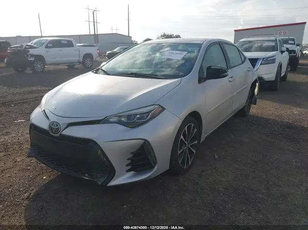 2T1BURHE0HC834319 2017 TOYOTA COROLLA - Image 2