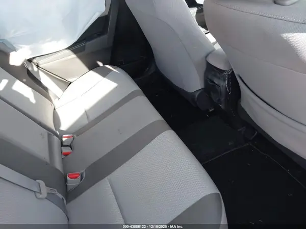 2T1BURHE0HC839553 2017 TOYOTA COROLLA - Image 8