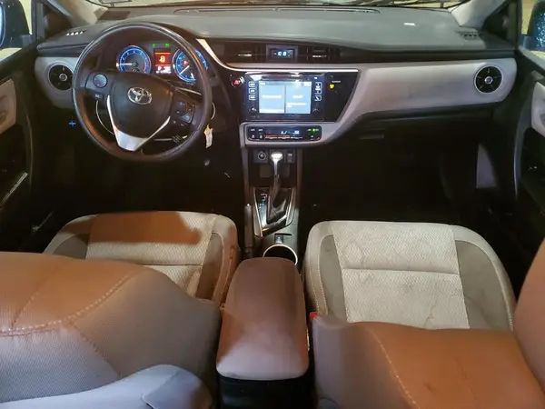 2T1BURHE0HC840279 2017 TOYOTA COROLLA - Image 8