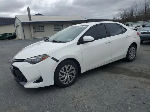 2T1BURHE0HC845613 2017 TOYOTA COROLLA - Image 1