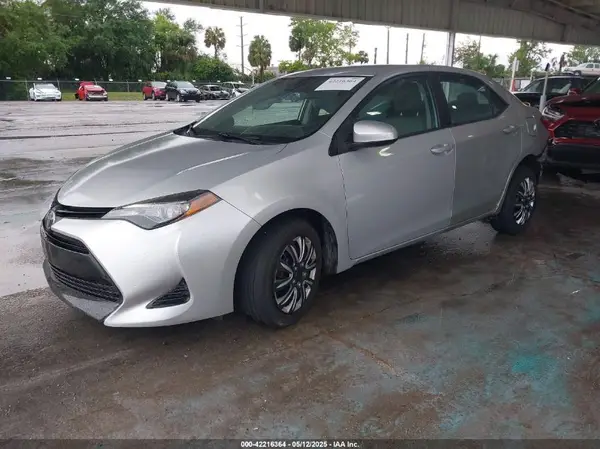 2T1BURHE0HC846177 2017 TOYOTA COROLLA - Image 2