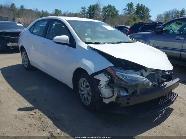 2T1BURHE0HC854067 2017 TOYOTA COROLLA - Image 1