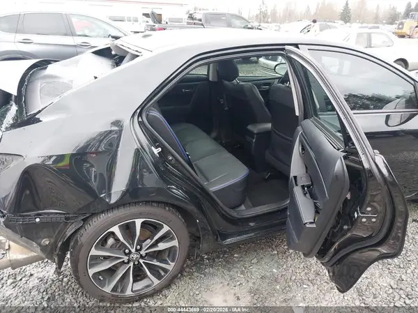 2T1BURHE0HC854313 2017 TOYOTA COROLLA - Image 8
