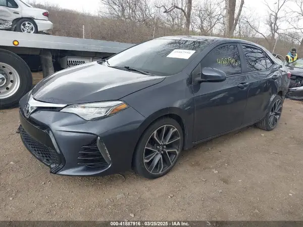 2T1BURHE0HC854828 2017 TOYOTA COROLLA - Image 2
