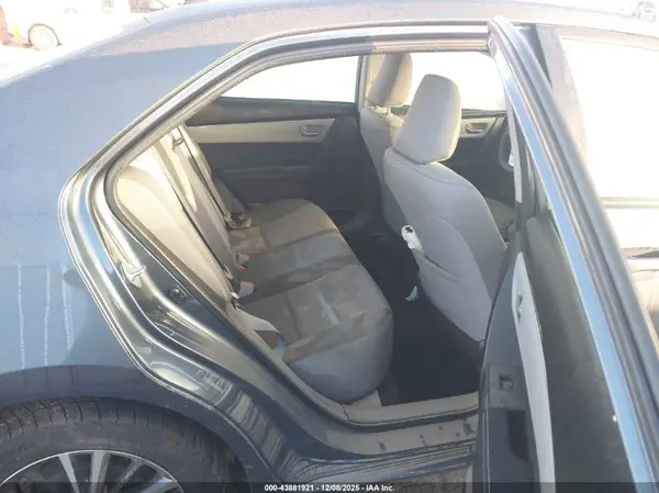 2T1BURHE0HC858300 2017 TOYOTA COROLLA - Image 8