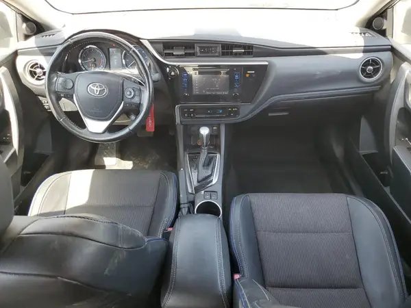 2T1BURHE0HC863190 2017 TOYOTA COROLLA - Image 8