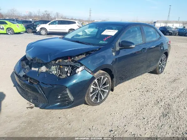 2T1BURHE0HC864713 2017 TOYOTA COROLLA - Image 2