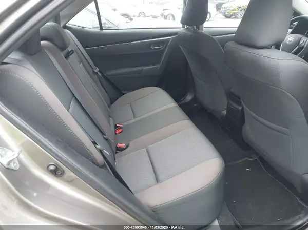 2T1BURHE0HC865585 2017 TOYOTA COROLLA - Image 8