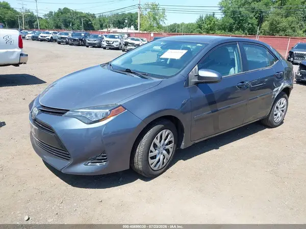 2T1BURHE0HC868373 2017 TOYOTA COROLLA - Image 2