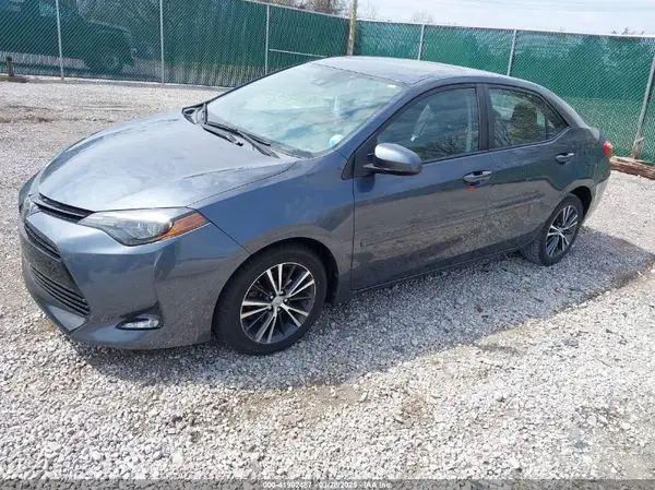 2T1BURHE0HC869619 2017 TOYOTA COROLLA - Image 2