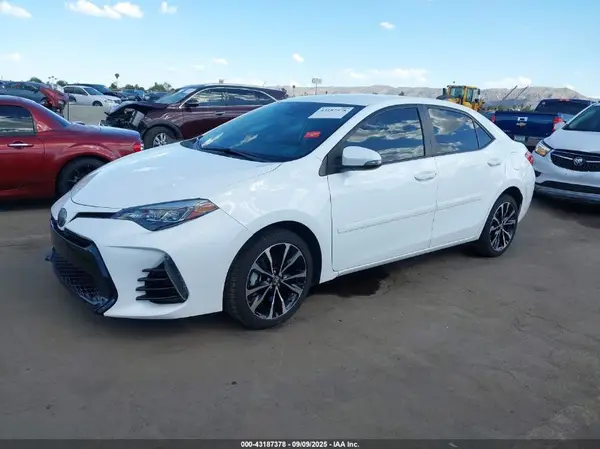 2T1BURHE0HC873377 2017 TOYOTA COROLLA - Image 2